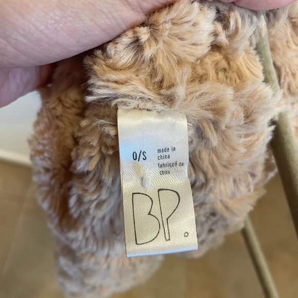 Nordstrom B.P. Snood - Picture 2 of 3